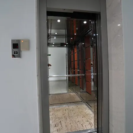 Apartamento “apheartment Gjirokastra”