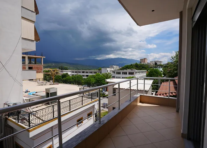 “apheartment Gjirokastra” Gjirokastër