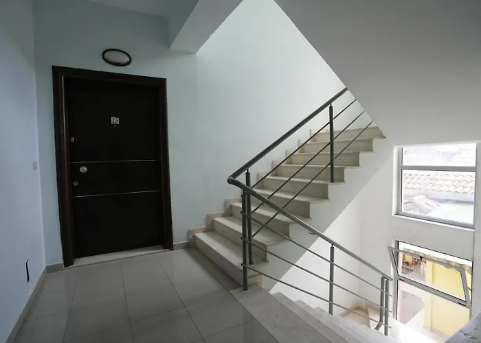 “apheartment Gjirokastra” *