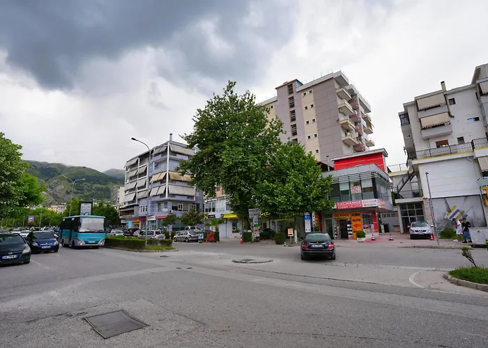 “apheartment Gjirokastra”